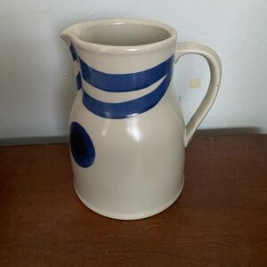 Iron Mountain Stoneware vintage pitcher Nancy Patterson Lookout Mountain